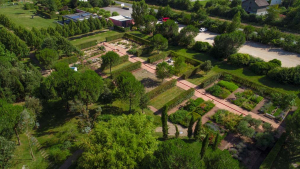 vue aérienne des Jardins de Colette
